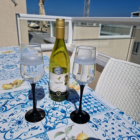 Ferienwohnung Sea View New Penthouse Terrace & Garage Parking St. Paul's Bay Exterior foto
