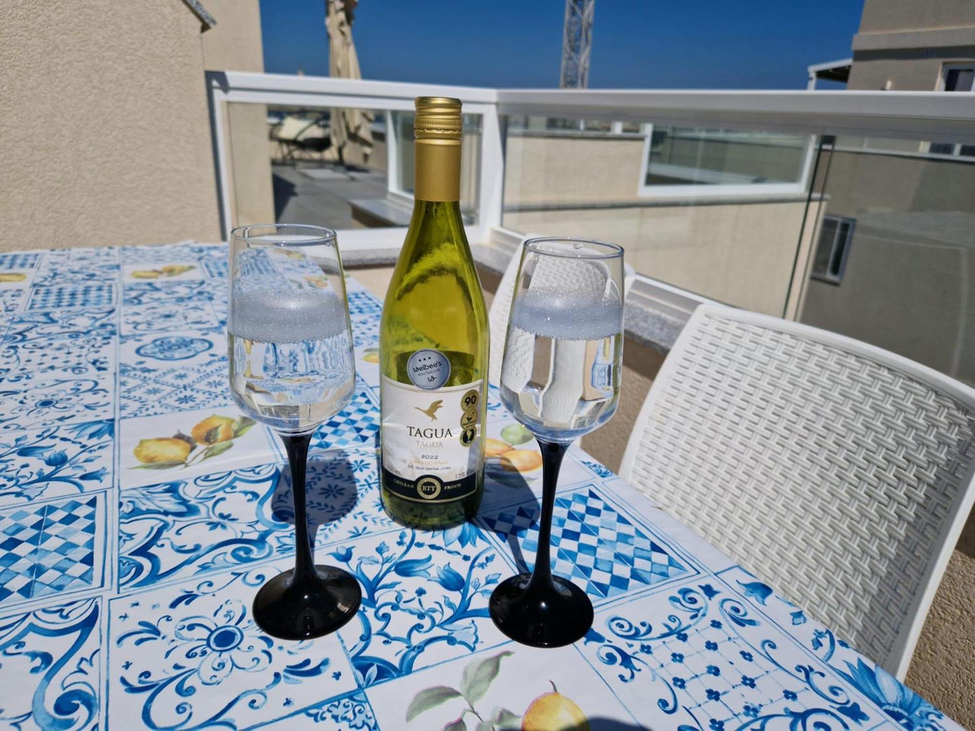Ferienwohnung Sea View New Penthouse Terrace & Garage Parking St. Paul's Bay Exterior foto