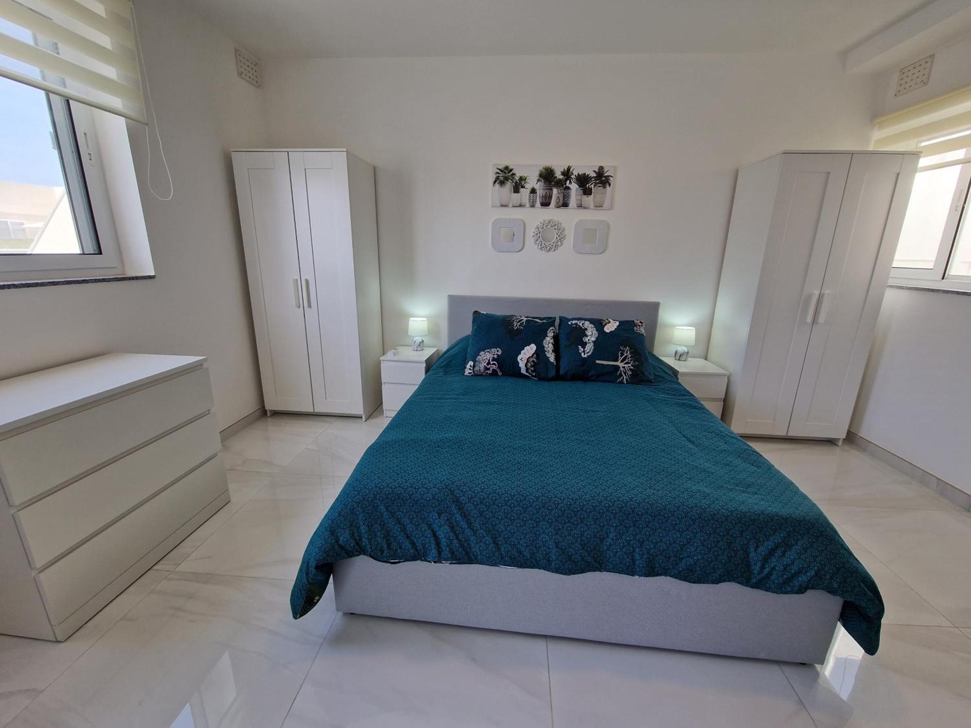 Ferienwohnung Sea View New Penthouse Terrace & Garage Parking St. Paul's Bay Exterior foto