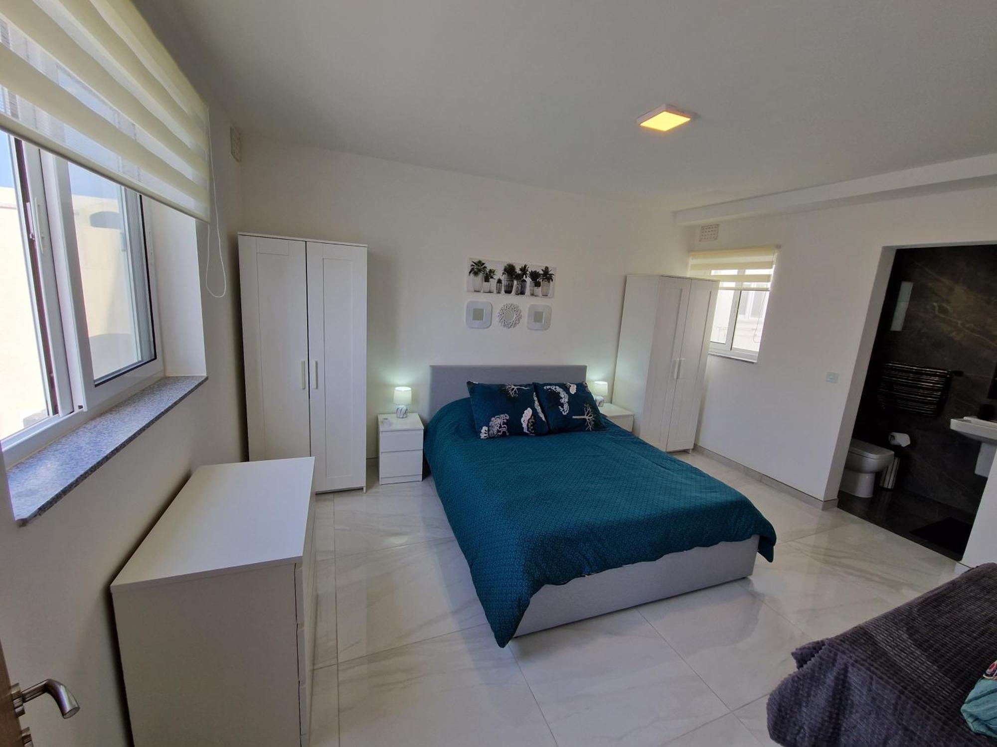 Ferienwohnung Sea View New Penthouse Terrace & Garage Parking St. Paul's Bay Exterior foto